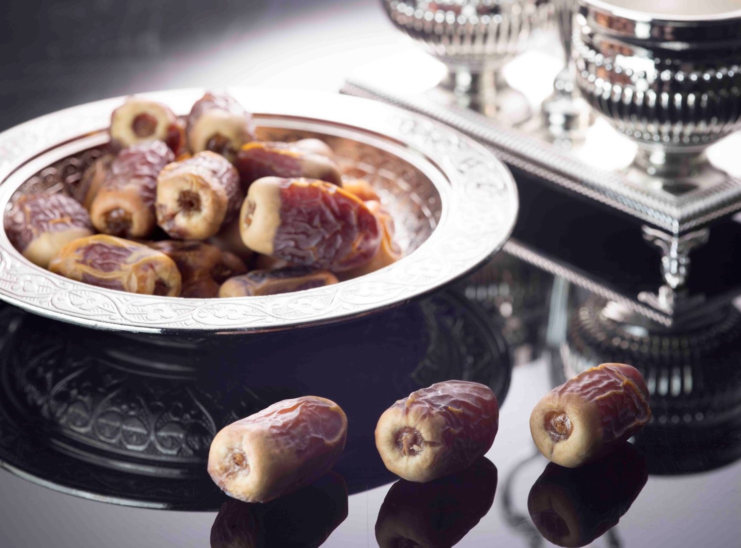 Seggae Dates - premium Saudi Dates from Al Qassim