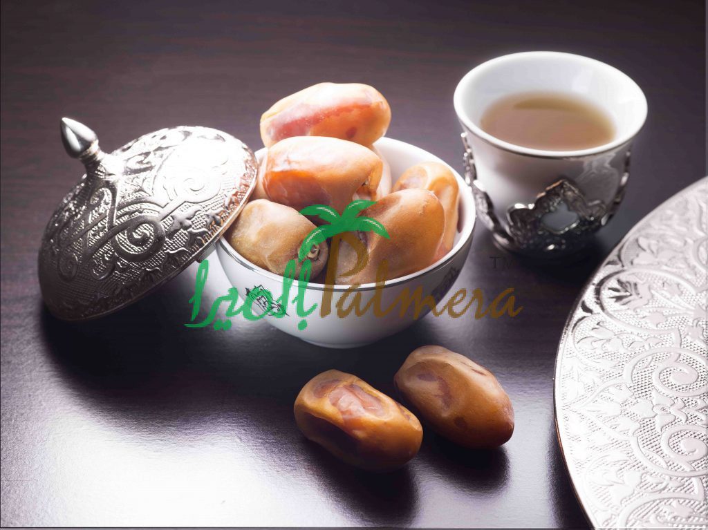 Khlas Dates تمر اخلاص